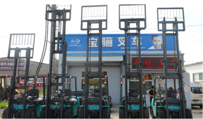 區(qū)域市場的標(biāo)兵丨&ldquo;2022 凱傲&middot;中叉網(wǎng)(京津冀)叉車和移動機(jī)器人安全品質(zhì)萬里行&rdquo;走進(jìn)衡水旭一商貿(mào)